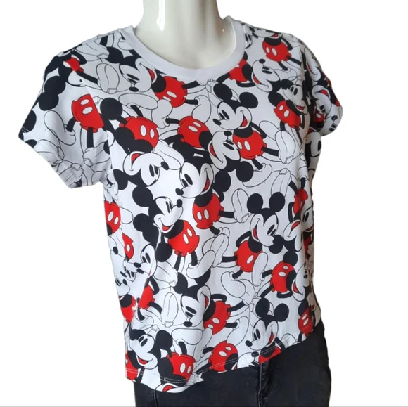 Donating Soon - Disney Mickey Mouse Tee-Shirt - Picture 6 of 6